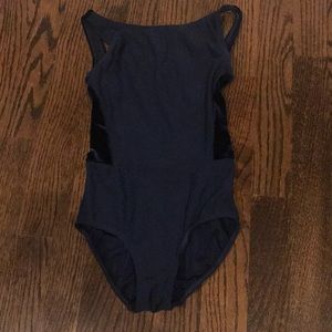 NWOT Girls NAVY Velvet Elevé Leotard